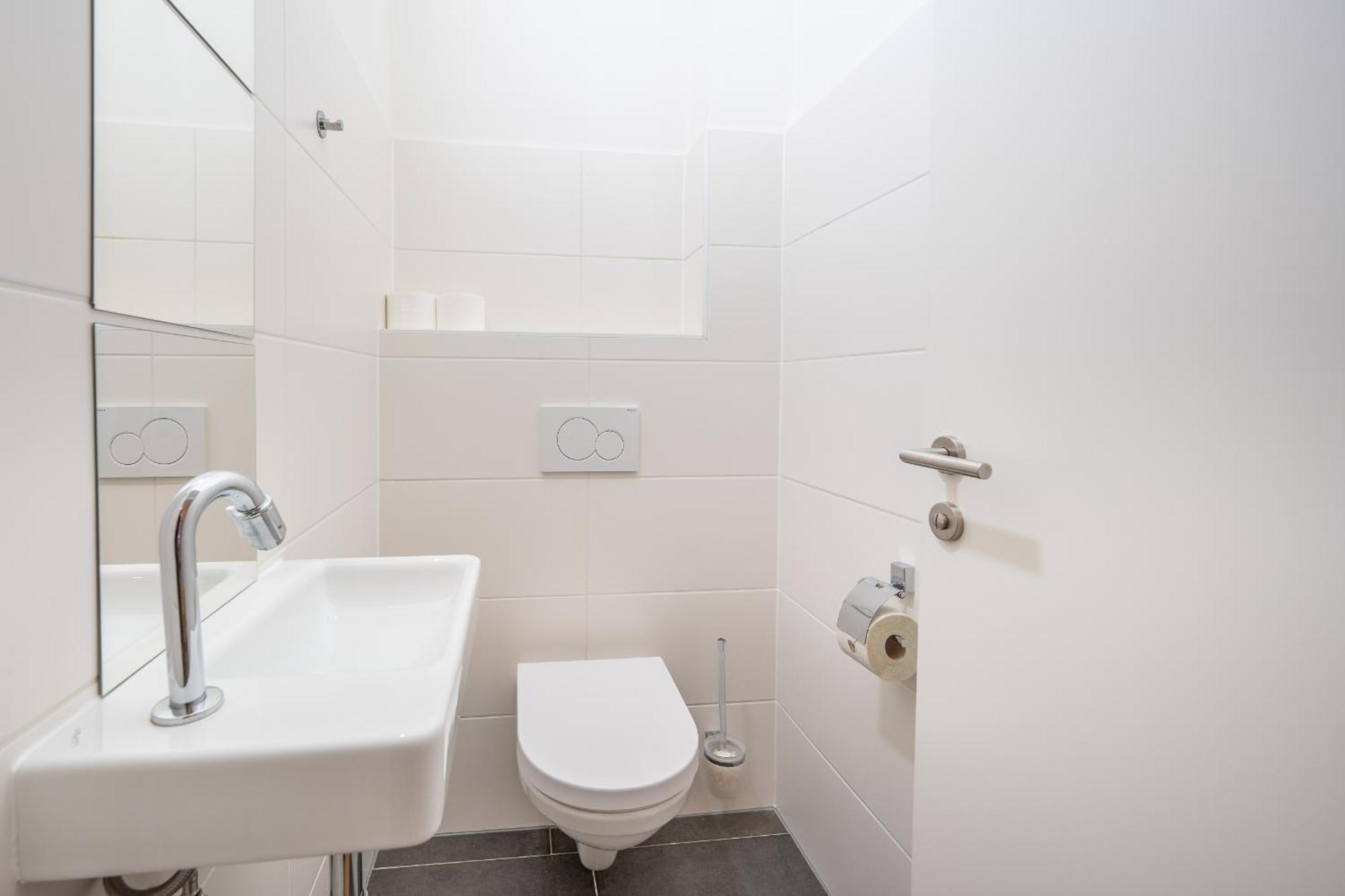 M&O Apartment, Zentral In Innenstadt-& Bahnhofsnaehe - Parkgarage Graz Buitenkant foto